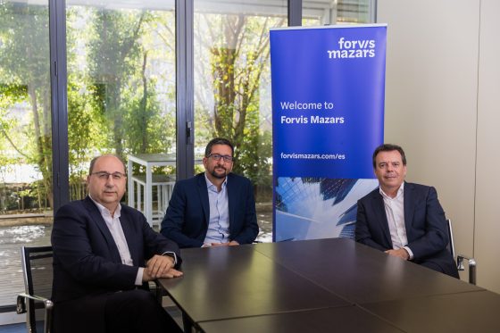 Forvis Mazars refuerza su estrategia en IA y automatización con la integración del equipo de profesionales de Infini