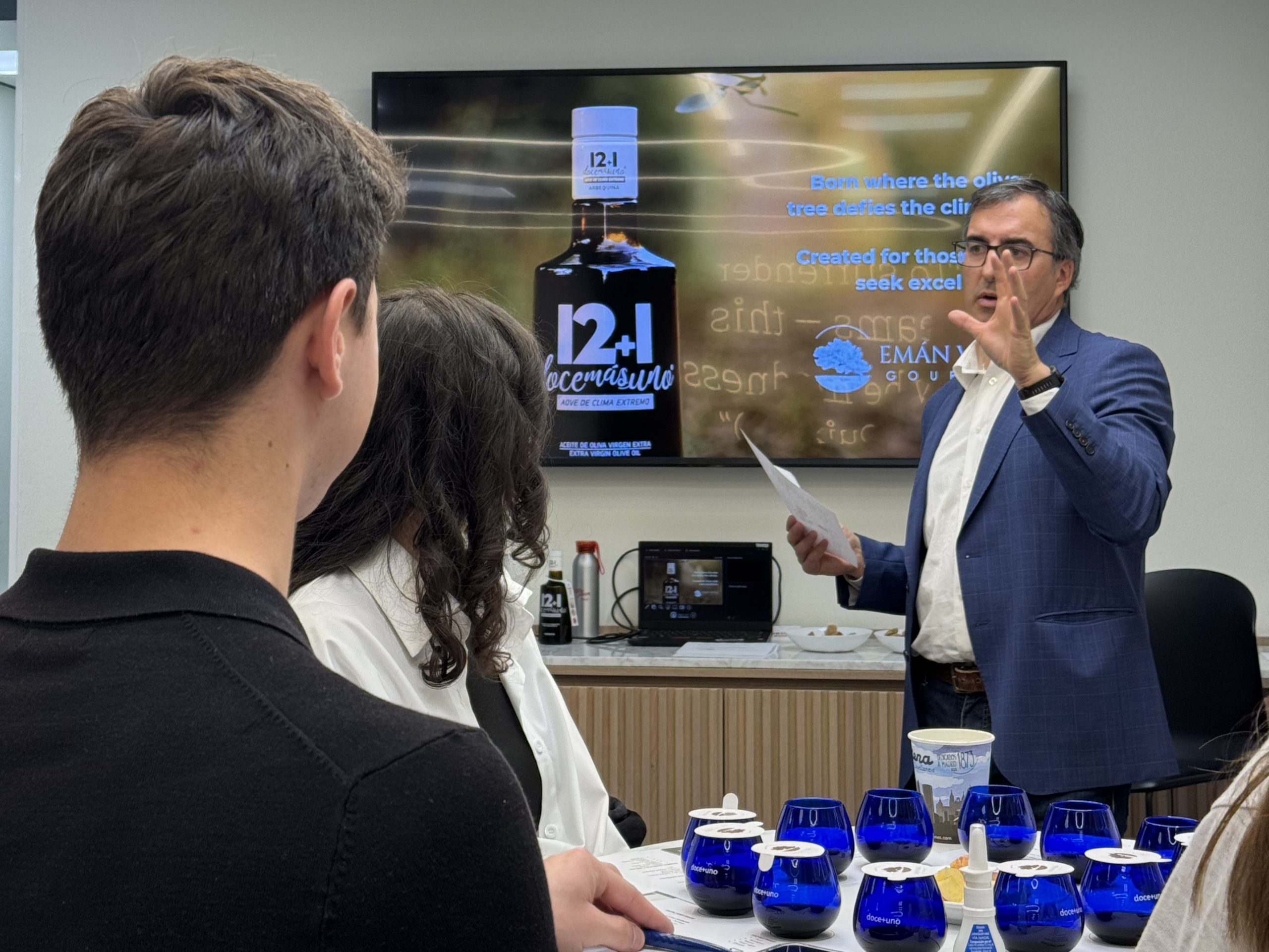 La Brtish Chamber impulsa la colaboración entre empresas y universidad: Emán Vara comparte su experiencia emprendedora en Schiller International University